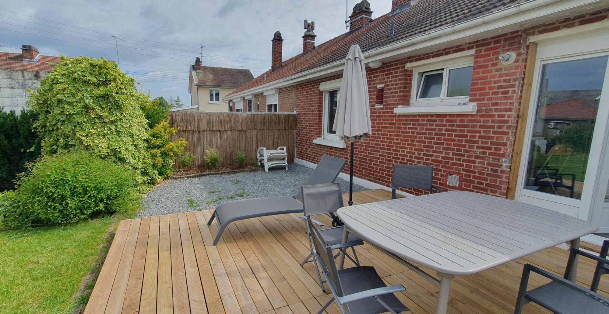 Maison Confortable, Terrasse Et Jardin A Amiens Bagian luar foto
